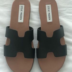 Steve Madden Black Sandals